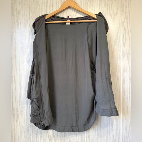 XCVI Gray Rayon Zipper Jacket - Size L - Picture 3 of 5